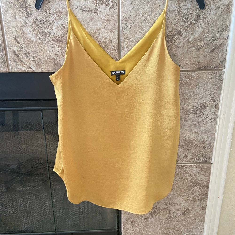 Express spaghetti strapped shirt